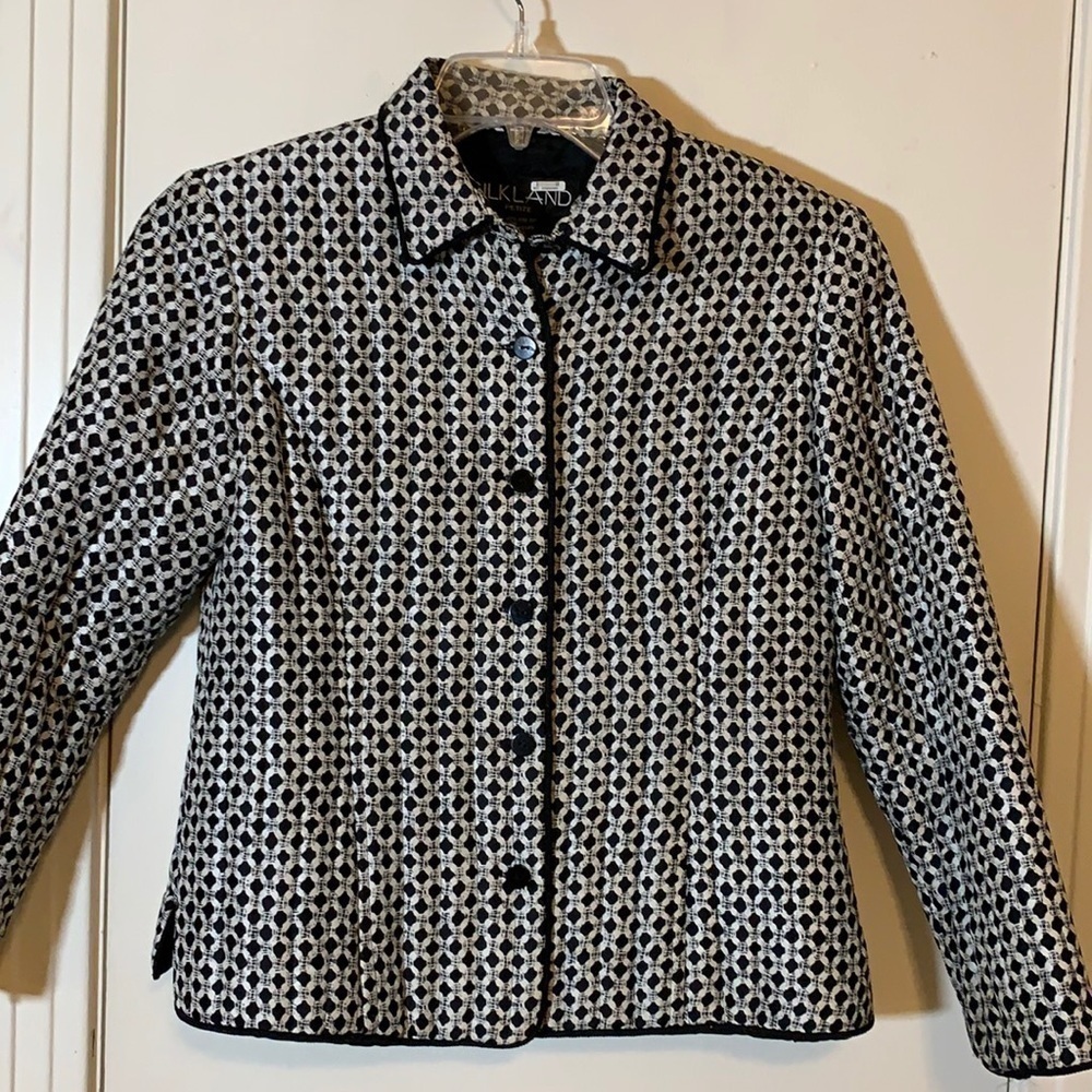 Silkland Geo Print Silk Quilted Cropped Jacket, PS